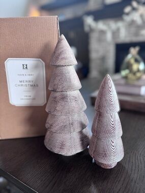 NEW IN BOX Decornation Holiday Tree Décor Set - 2 Pack